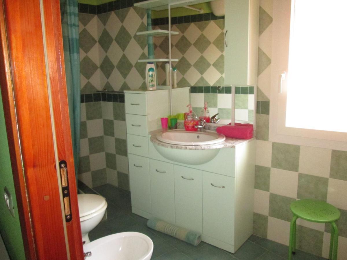 B&B Le Terrazze Isola Di S. Antioco SantʼAntìoco Exterior foto